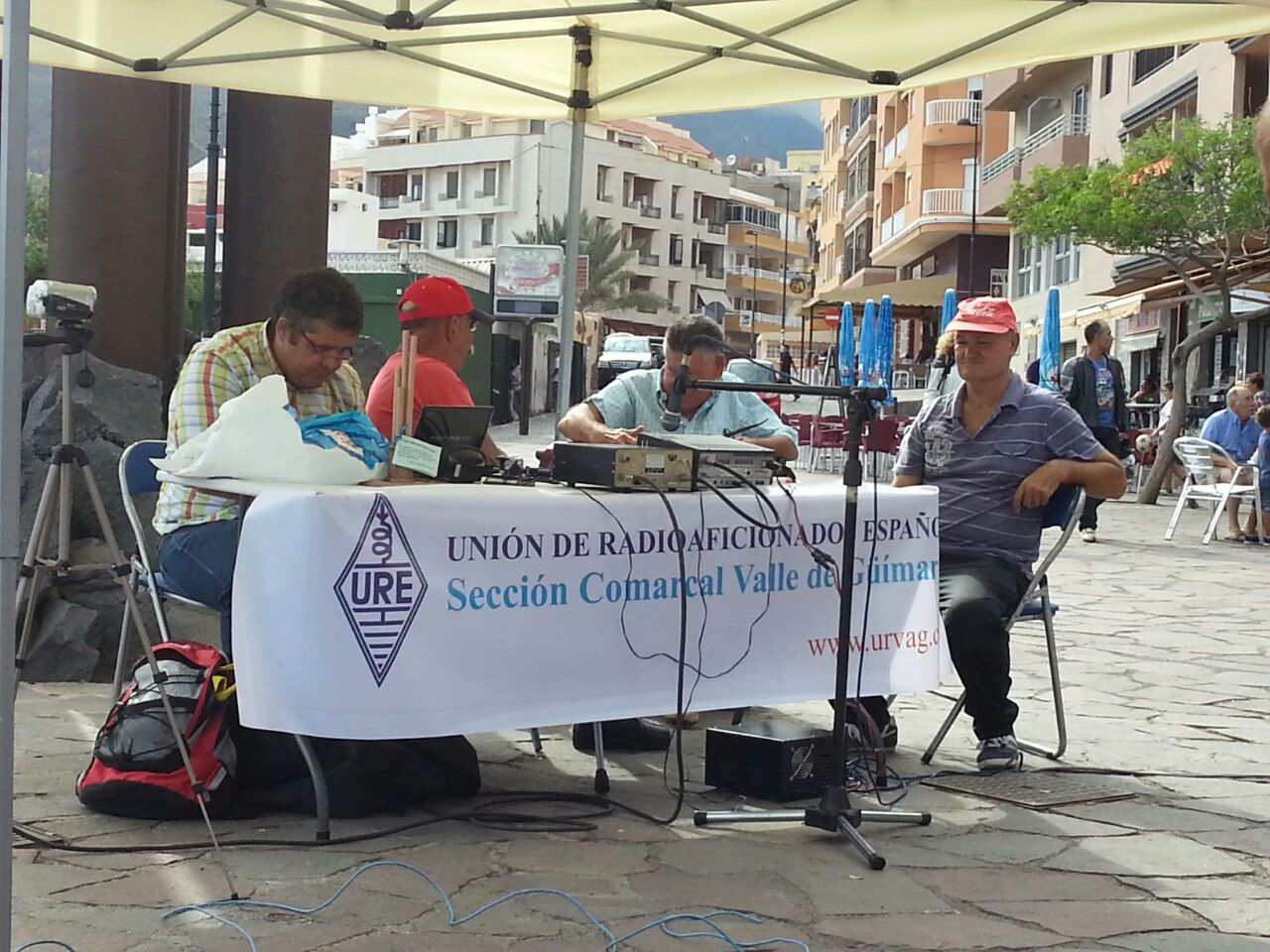 Activación especial desde la plaza del Radioaficionado Manuel Dávila